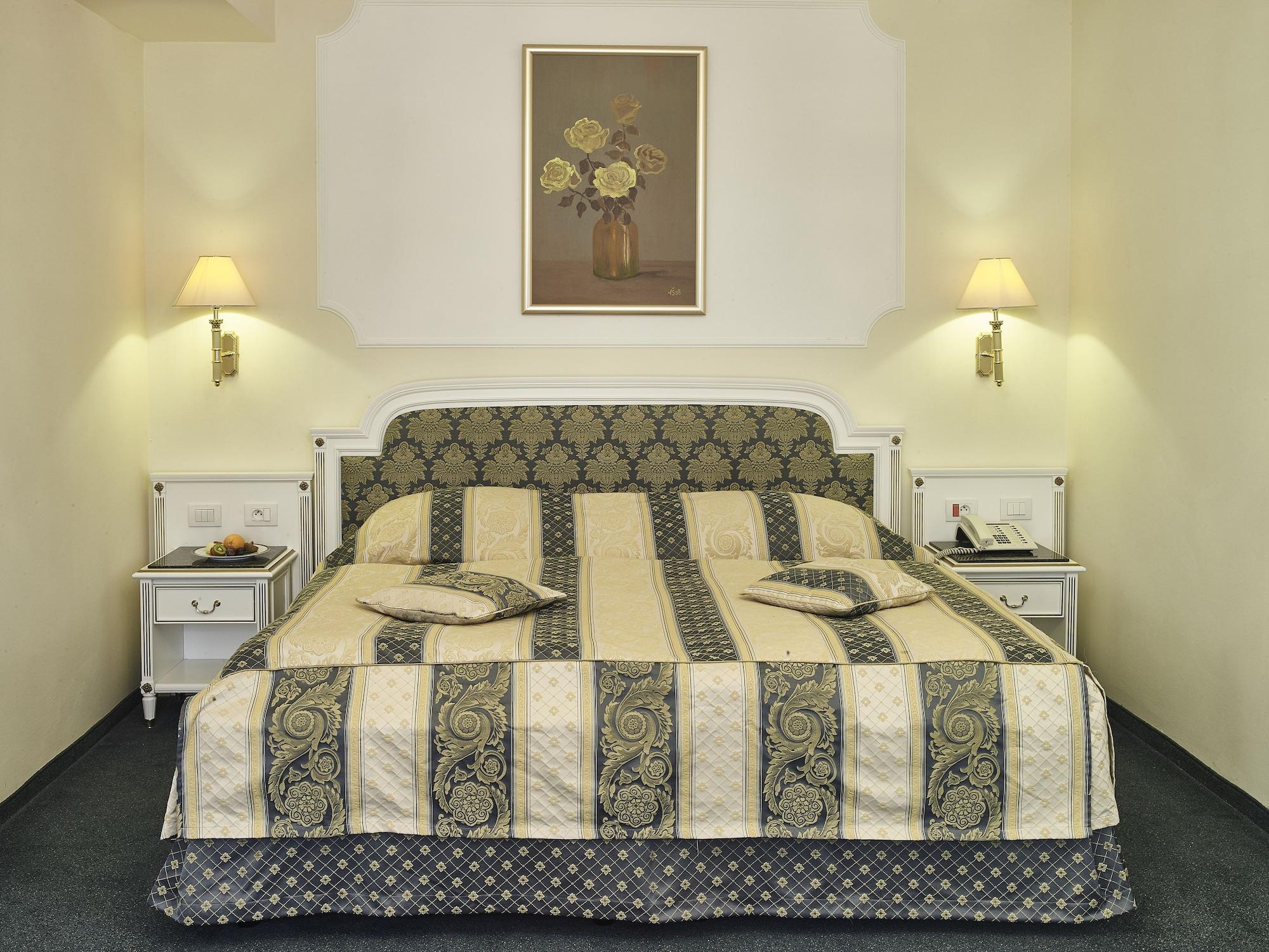 Mariánské Lázně Esplanade Spa And Golf Resort מראה חיצוני תמונה