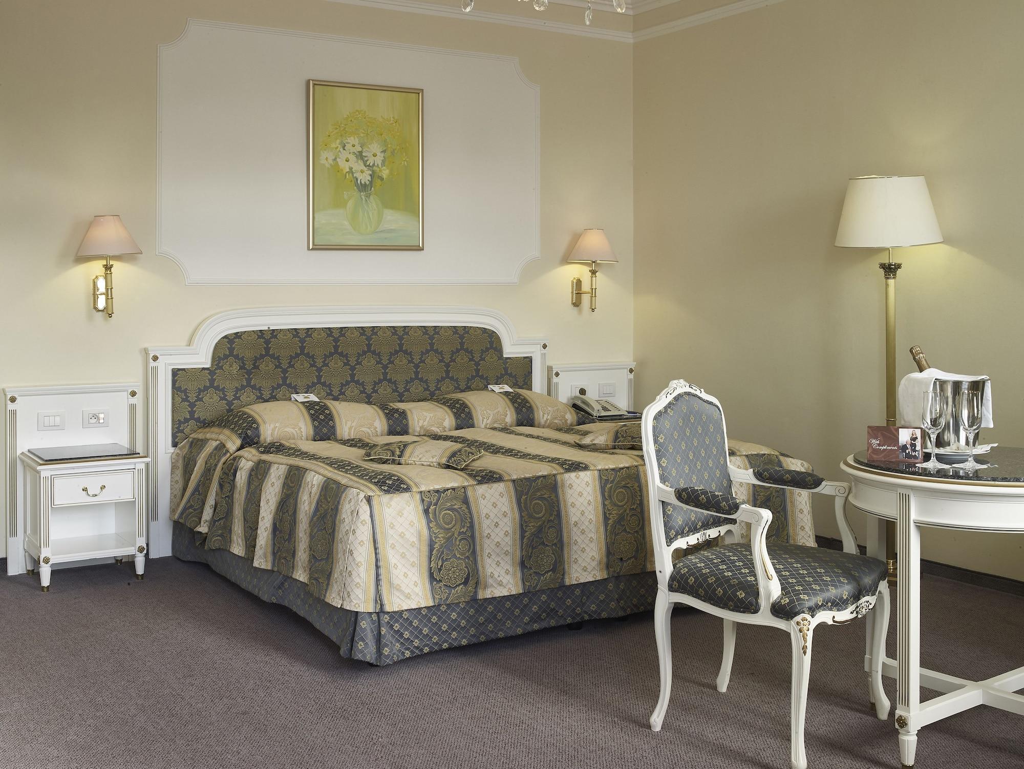 Mariánské Lázně Esplanade Spa And Golf Resort מראה חיצוני תמונה