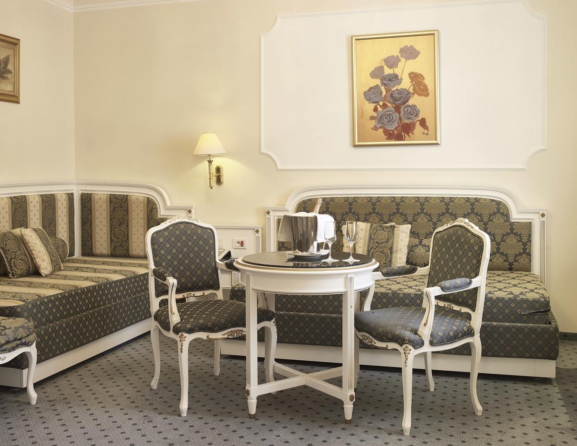 Mariánské Lázně Esplanade Spa And Golf Resort מראה חיצוני תמונה